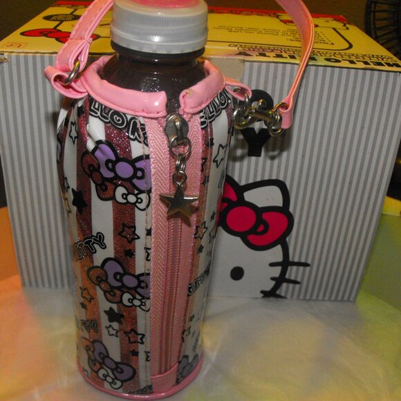 Beverage Bottle Cooler Hello Kitty with Strap - Picture 11 of 13